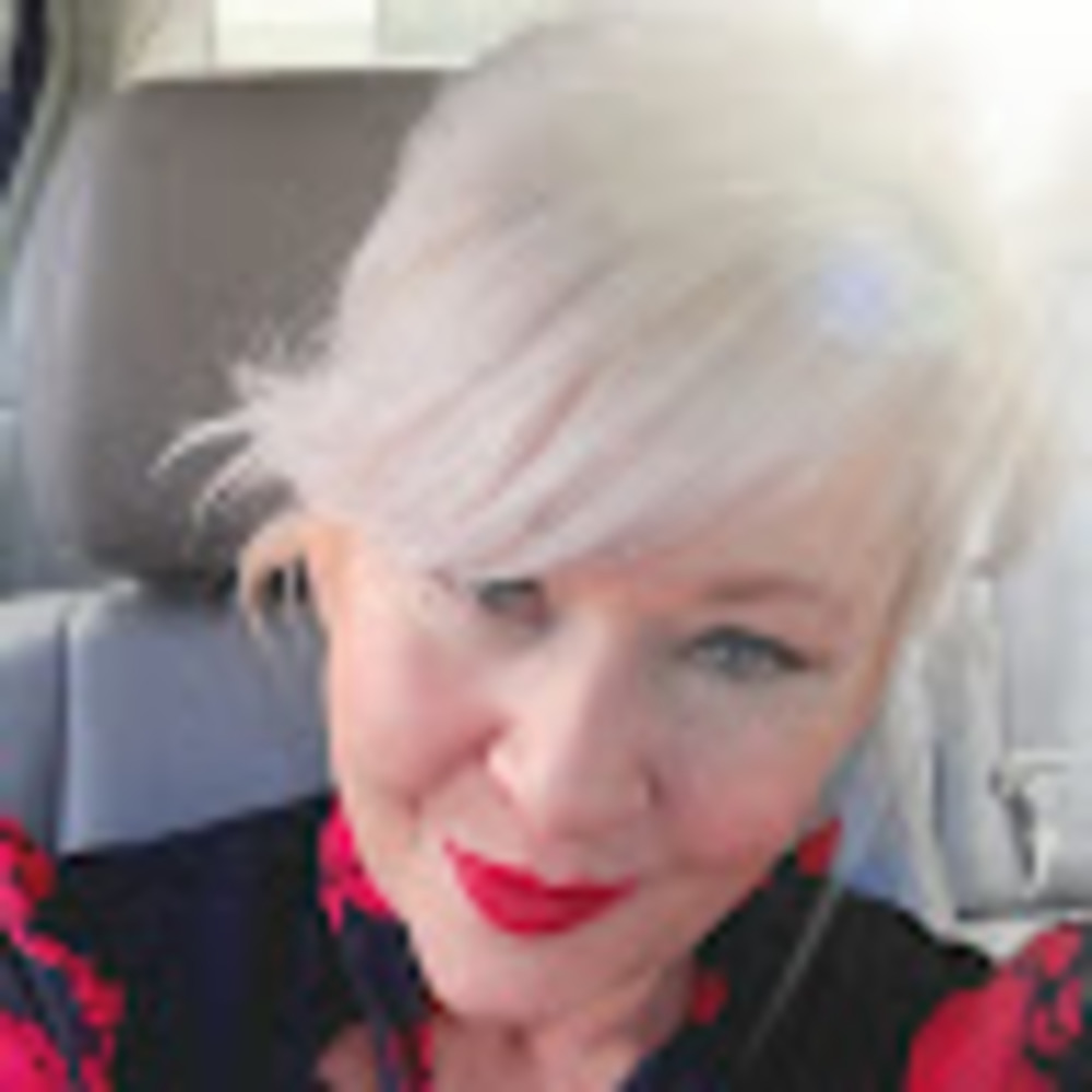 Meet your Posher, Tera